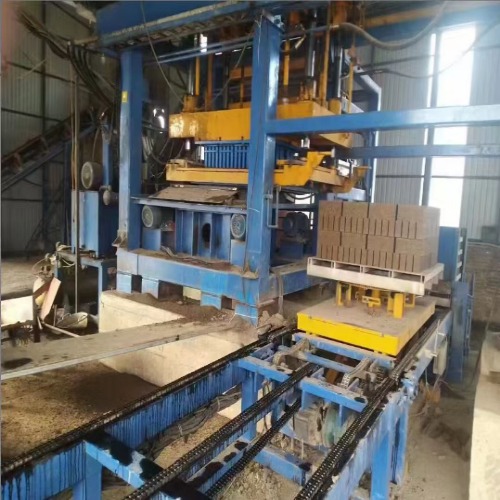 High-Quality QTMT12-15 Brick Production Equipment